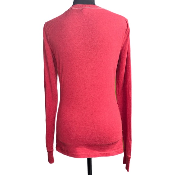Abercrombie & Fitch - Red Long Sleeve Graphic Tee - “92” Logo Top - Size Large - Picture 3 of 8